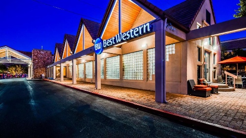 Best Western Town And Country Inn image 34