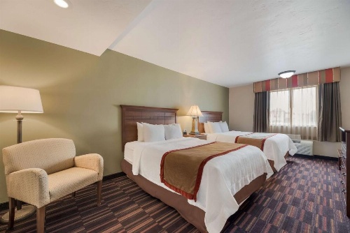 Best Western Town And Country Inn image 6